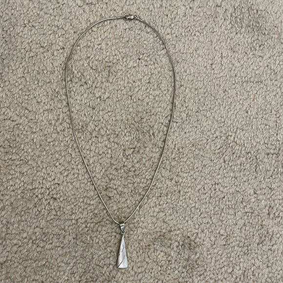 Silver and Iridescent Pearl Pendent Necklace - Picture 2 of 4